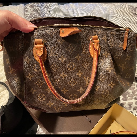 Turenne PM. Bag is discontinued in LV store - Picture 1 of 4